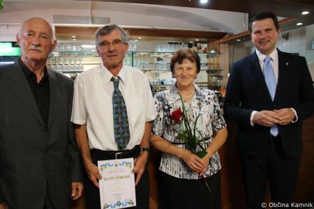 Slavnostna podelitev priznanj in cvetja diamantnim in zlatim parom (29)